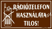 Rádiótelefon használata tilos piktogramos tábla matrica